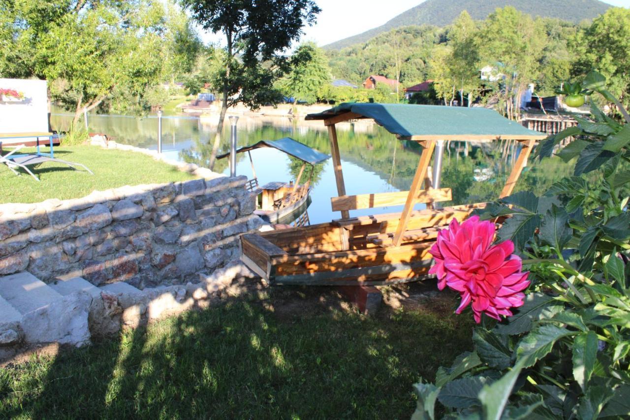 Am Una Lux House Bihać Екстериор снимка