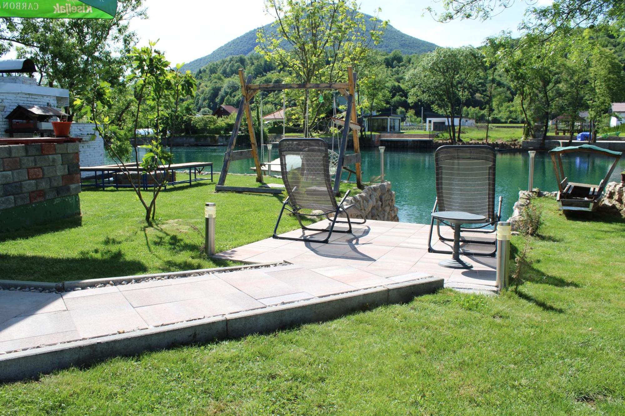 Am Una Lux House Bihać Екстериор снимка