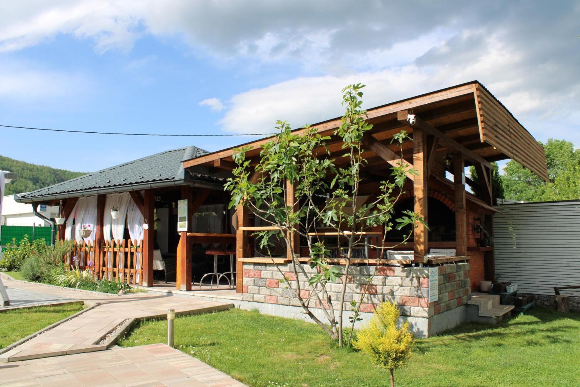 Am Una Lux House Bihać Екстериор снимка