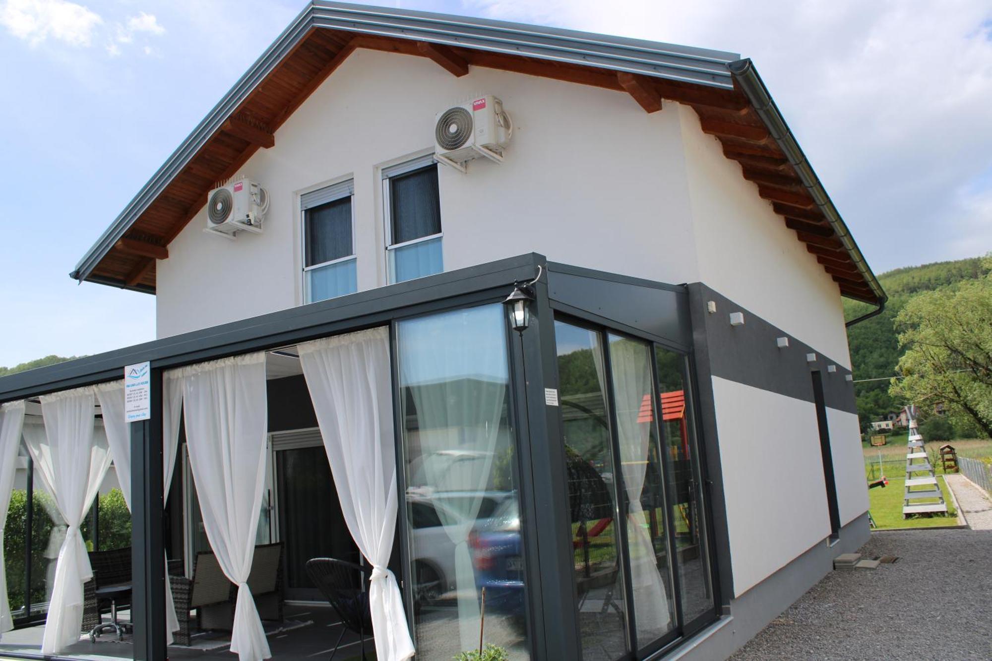 Am Una Lux House Bihać Екстериор снимка