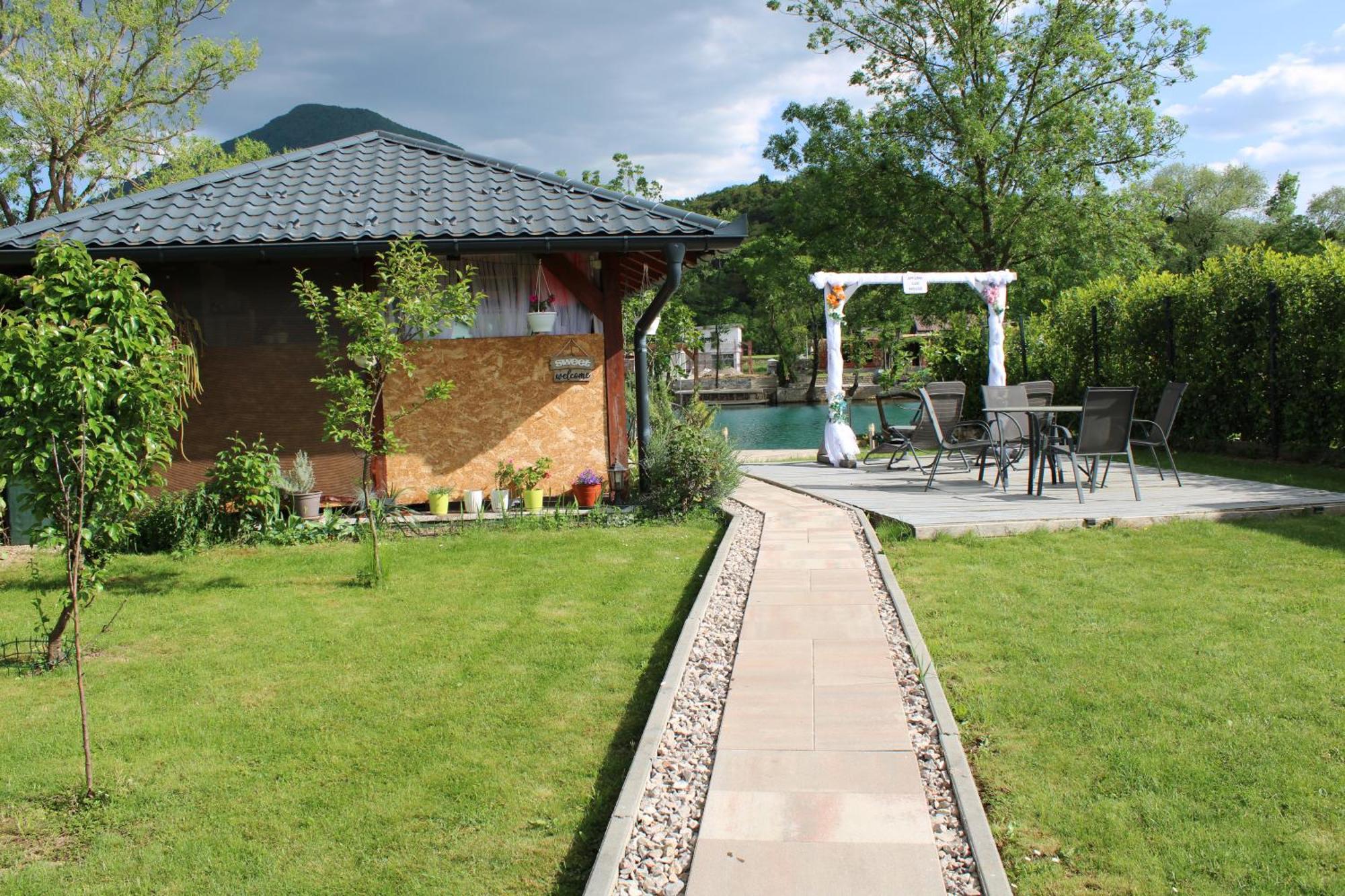Am Una Lux House Bihać Екстериор снимка